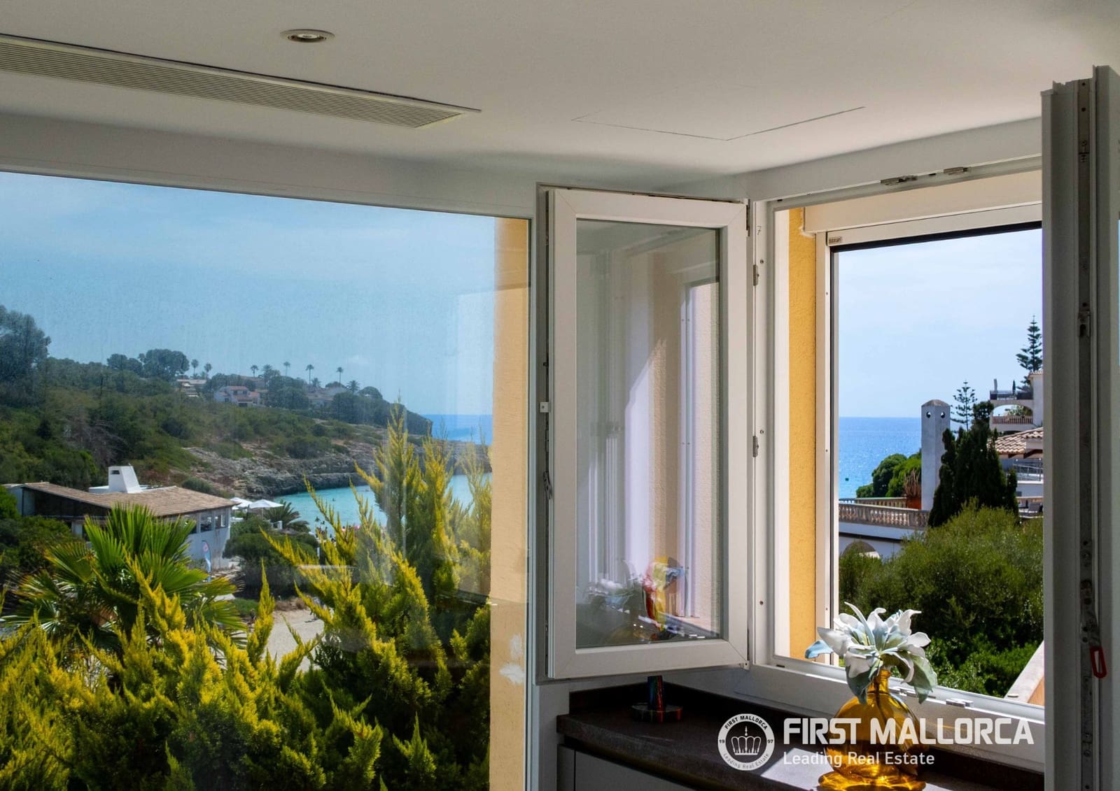 4 sypialnia Willa na sprzedaż w Portocristo / Port de Manacor z basenem garażem - 2 750 000 € (Ref: 9956578)