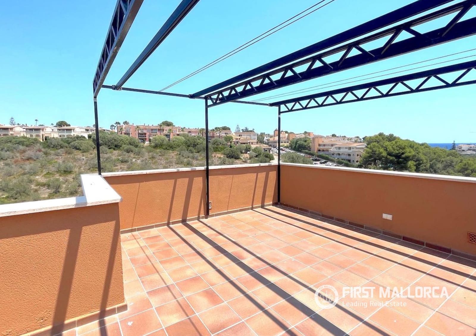 3 makuuhuone Huoneisto vuokrattavana paikassa Portocristo / Port de Manacor mukana 
autotalli - 2 500 € (Ref: 9956579)