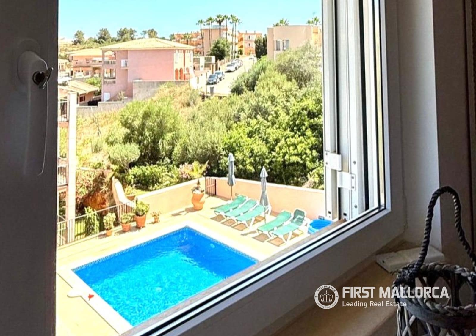 3 makuuhuone Huoneisto vuokrattavana paikassa Portocristo / Port de Manacor mukana 
autotalli - 2 500 € (Ref: 9956579)