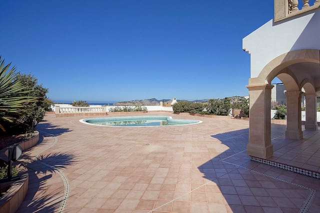 4 chambre Villa/Maison à vendre à El Toro / Port Adriano, Calvià avec piscine garage - 2 900 000 € (Ref: 9961759)