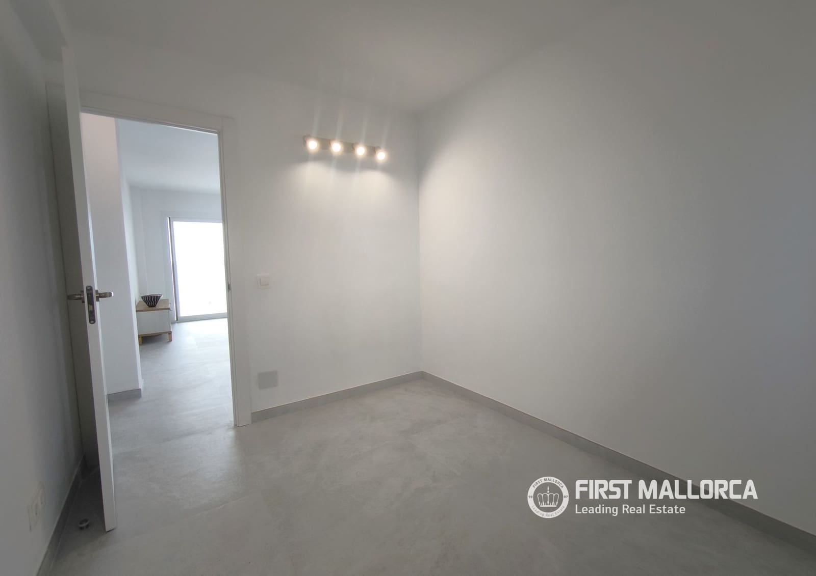 3 sypialnia Apartament do wynajęcia w Palma de Mallorca z garażem - 3 000 € (Ref: 9961760)