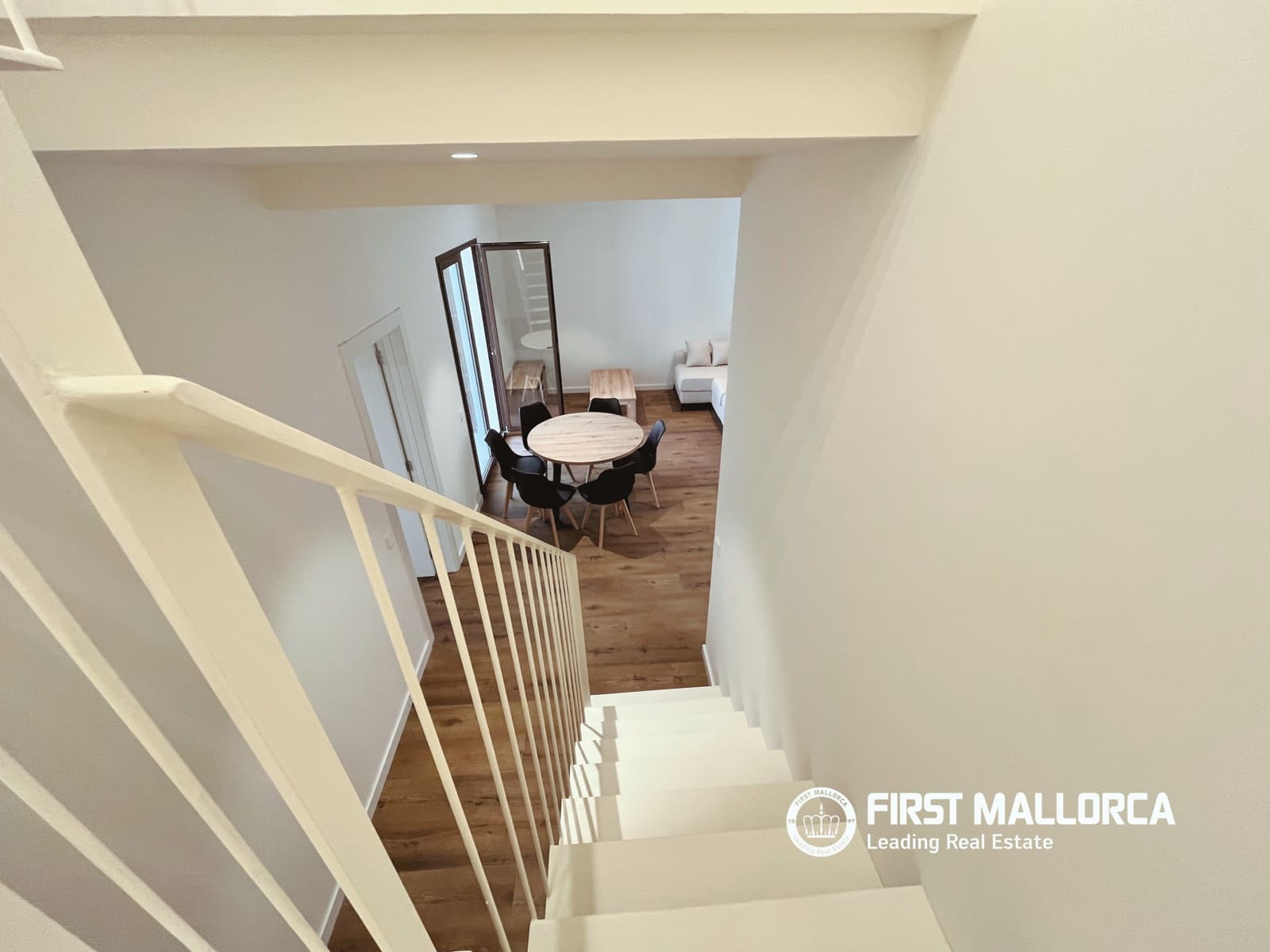 2 slaapkamer Penthouse te huur in Palma de Mallorca - € 2.400 (Ref: 9961762)