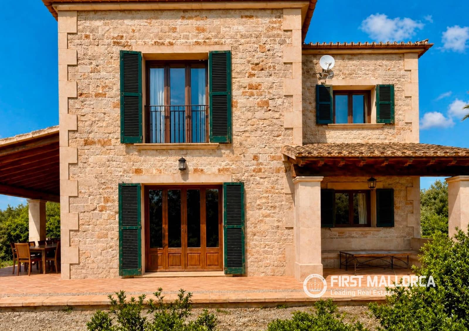 3 sypialnia Finka/Dom wiejski na sprzedaż w Ses Salines z basenem garażem - 2 400 000 € (Ref: 9961763)