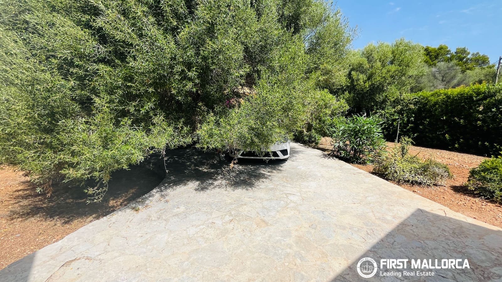 3 bedroom Villa for rent in Cala Murada with garage - € 2,000 (Ref: 9961764)