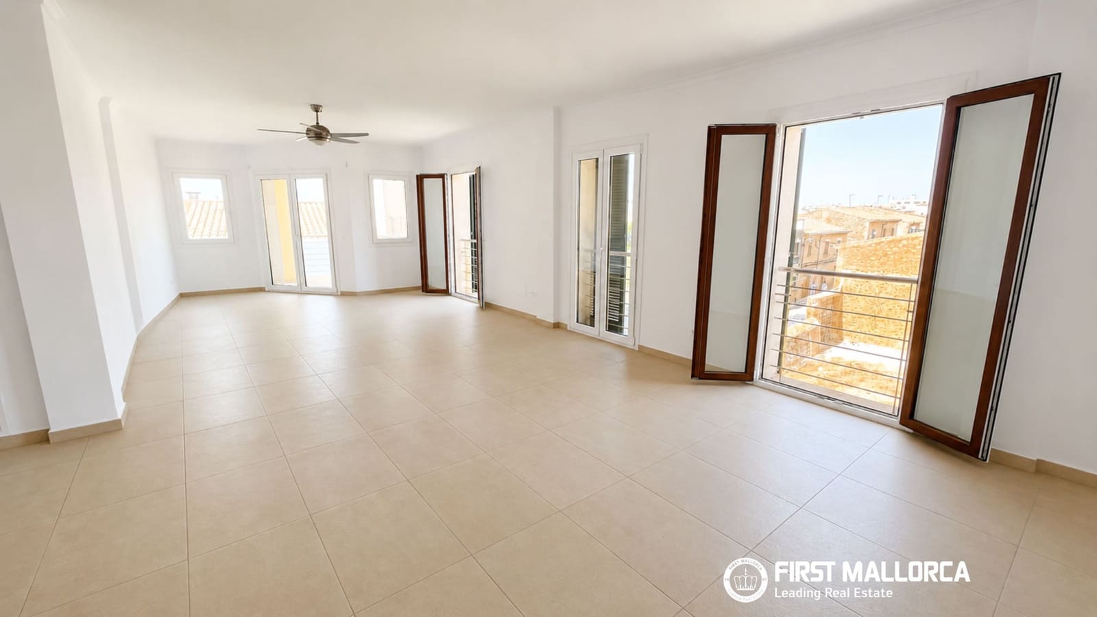 2 bedroom Apartment for sale in Santanyi with garage - € 419,000 (Ref: 9972284)