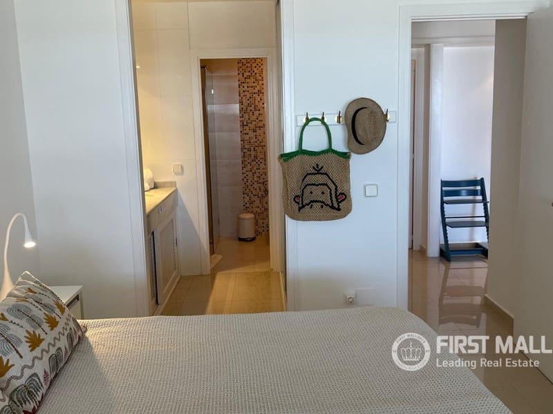 2 soverom Leilighet til salgs i Portals Nous med svømmebasseng - € 1 495 000 (Ref: 9974365)