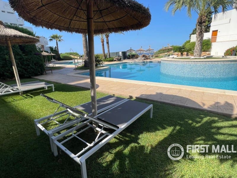 2 soverom Leilighet til salgs i Portals Nous med svømmebasseng - € 1 495 000 (Ref: 9974365)