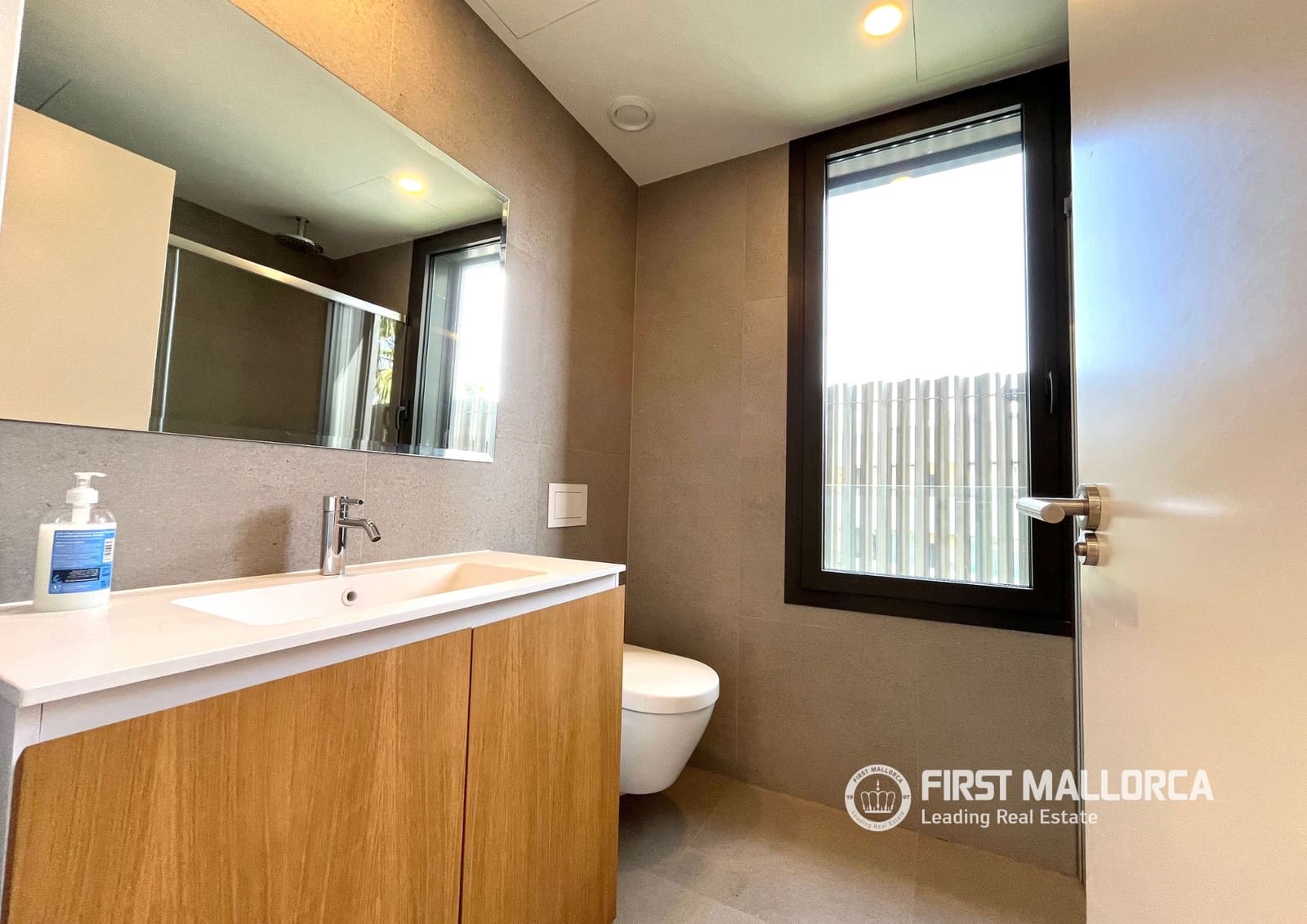 3 camera da letto Appartamento da affittare in Palma de Mallorca con garage - 3.000 € (Rif: 9976517)