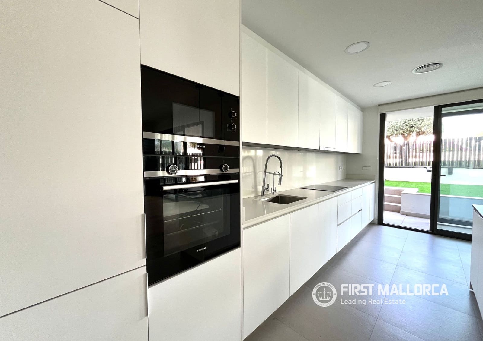 3 camera da letto Appartamento da affittare in Palma de Mallorca con garage - 3.000 € (Rif: 9976517)