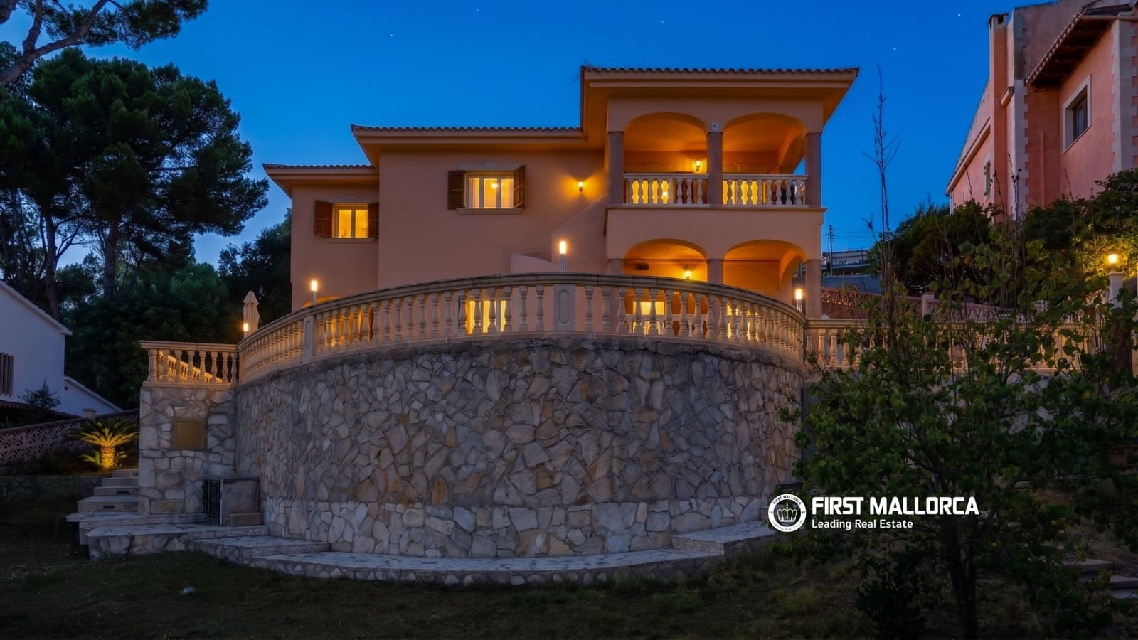 5 bedroom Villa for sale in Costa d'en Blanes with pool garage - € 2,650,000 (Ref: 9976518)