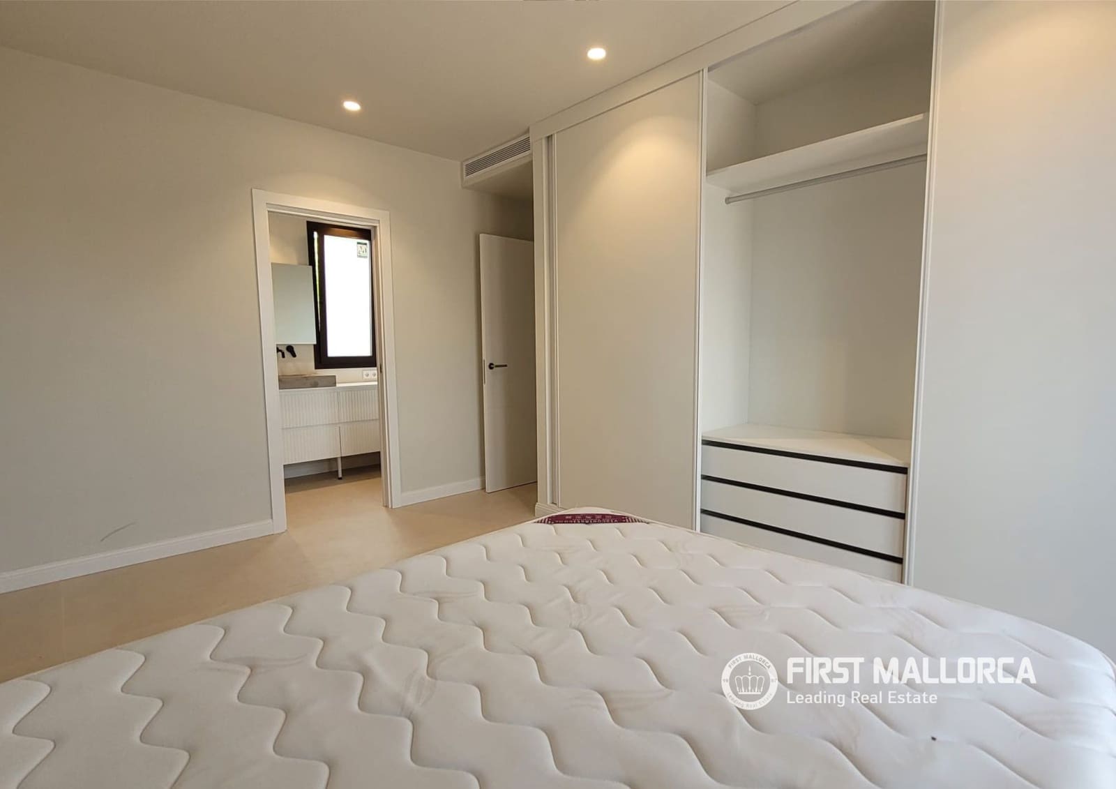 6 soverom Villa til leie i Marratxi med svømmebasseng garasje - € 4 400 (Ref: 9979967)