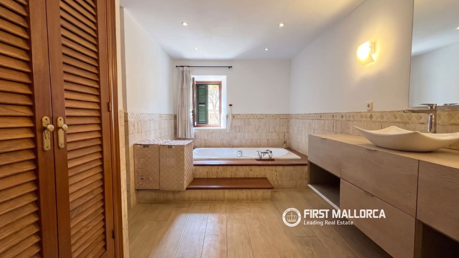 6 soveværelse Finca/Landehus til leje i Santa Maria del Cami - € 4.000 (Ref: 9983971)