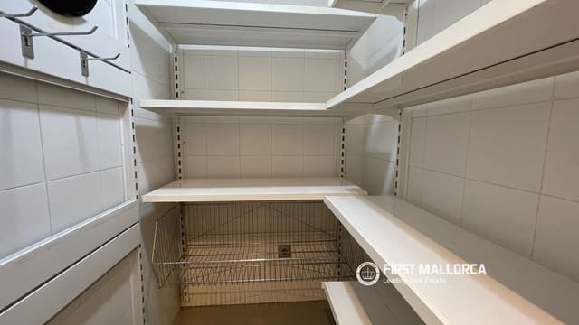 4 soveværelse Lejlighed til leje i El Camp d'en Serralta, Palma de Mallorca med garage - € 2.950 (Ref: 9983972)