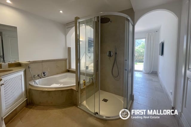 1 Zimmer Apartment zu verkaufen in Puerto de Andratx, Andratx mit Pool Garage - 625.000 € (Ref: 9983973)
