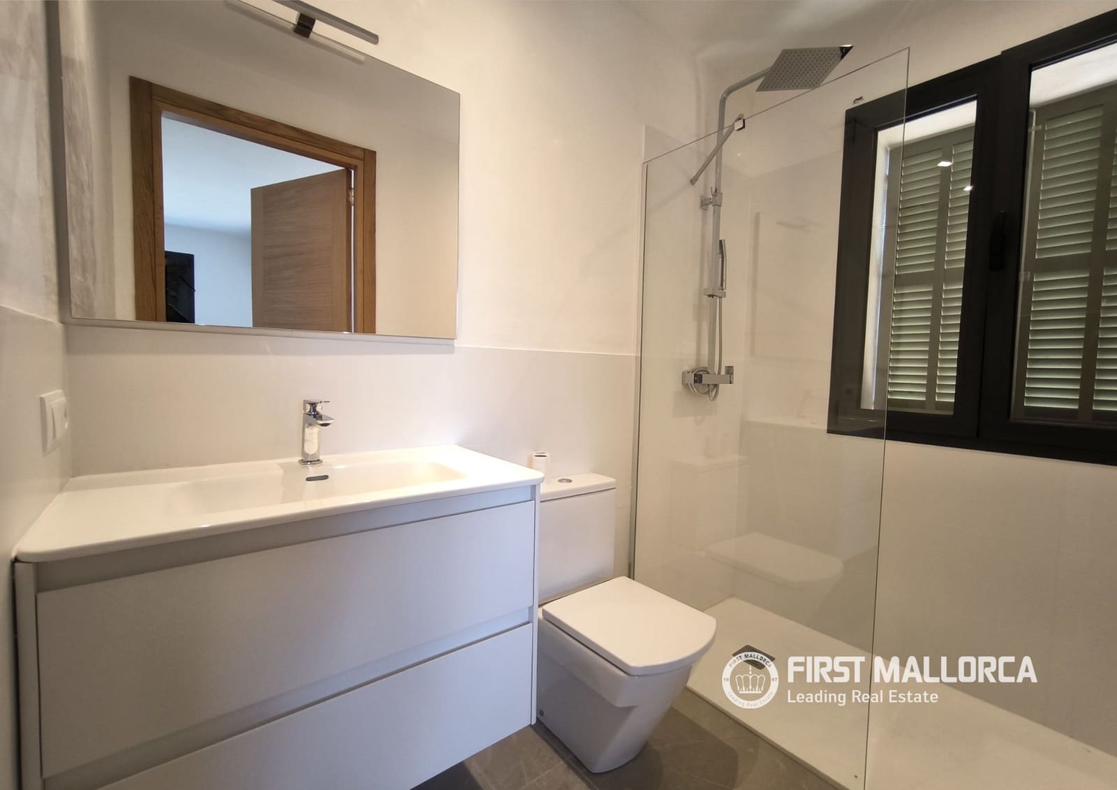 3 camera da letto Finca/Casa di Campagna da affittare in Buger con piscina garage - 3.700 € (Rif: 9983975)