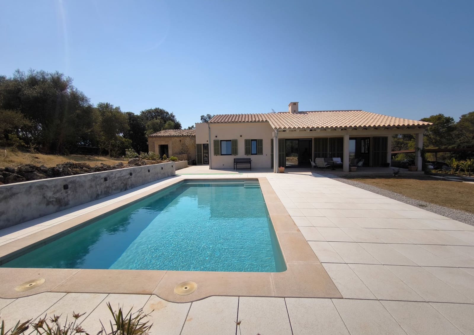 3 camera da letto Finca/Casa di Campagna da affittare in Buger con piscina garage - 3.700 € (Rif: 9983975)