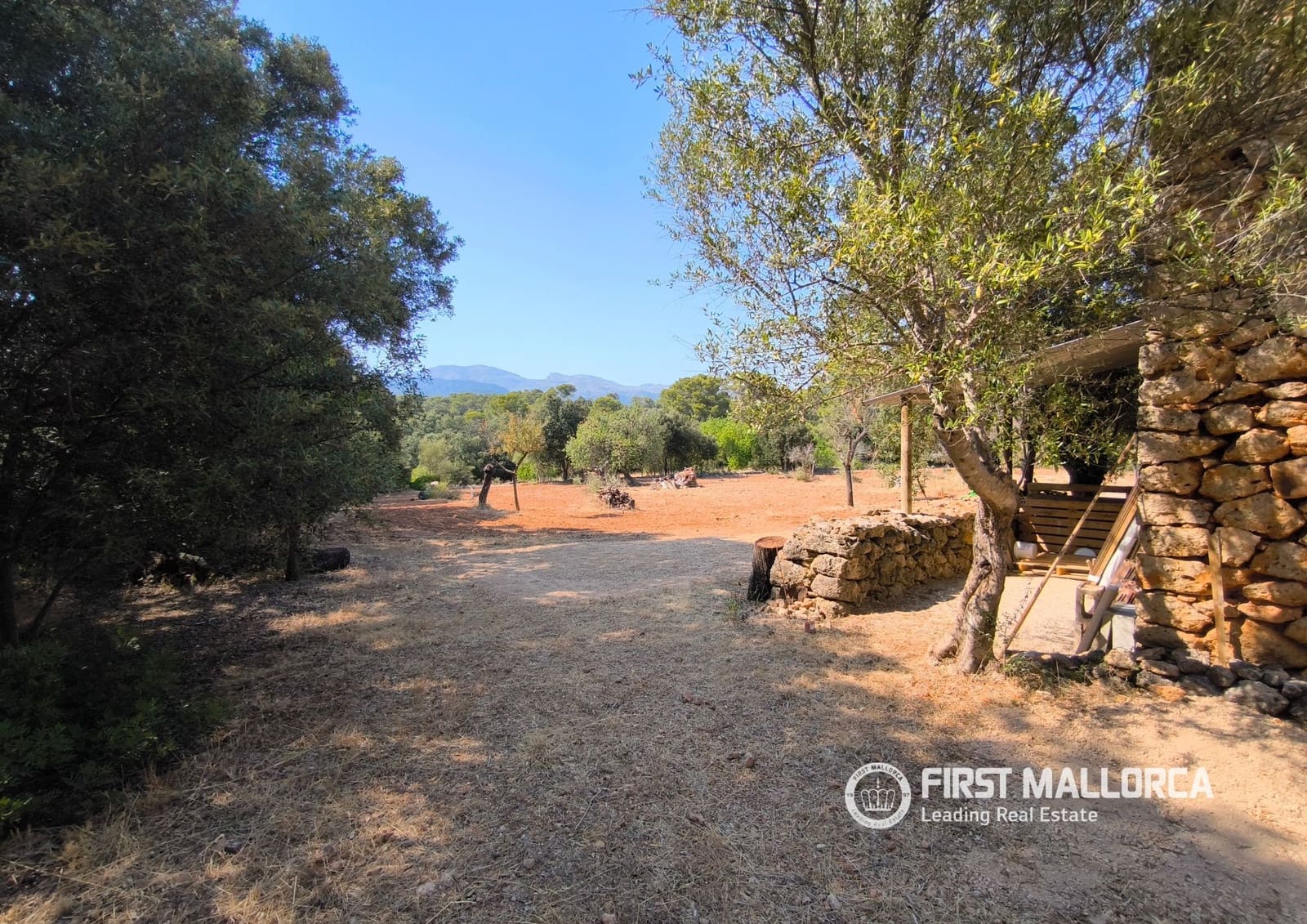 3 camera da letto Finca/Casa di Campagna da affittare in Buger con piscina garage - 3.700 € (Rif: 9983975)