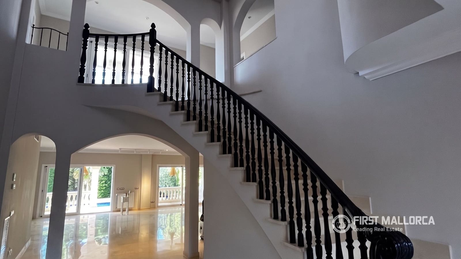 5 camera da letto Villa da affittare in Santa Ponsa con piscina garage - 7.500 € (Rif: 9989947)