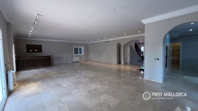 5 bedroom Villa for rent in Santa Ponsa, Calvià with pool garage - € 7,500 (Ref: 9989947)