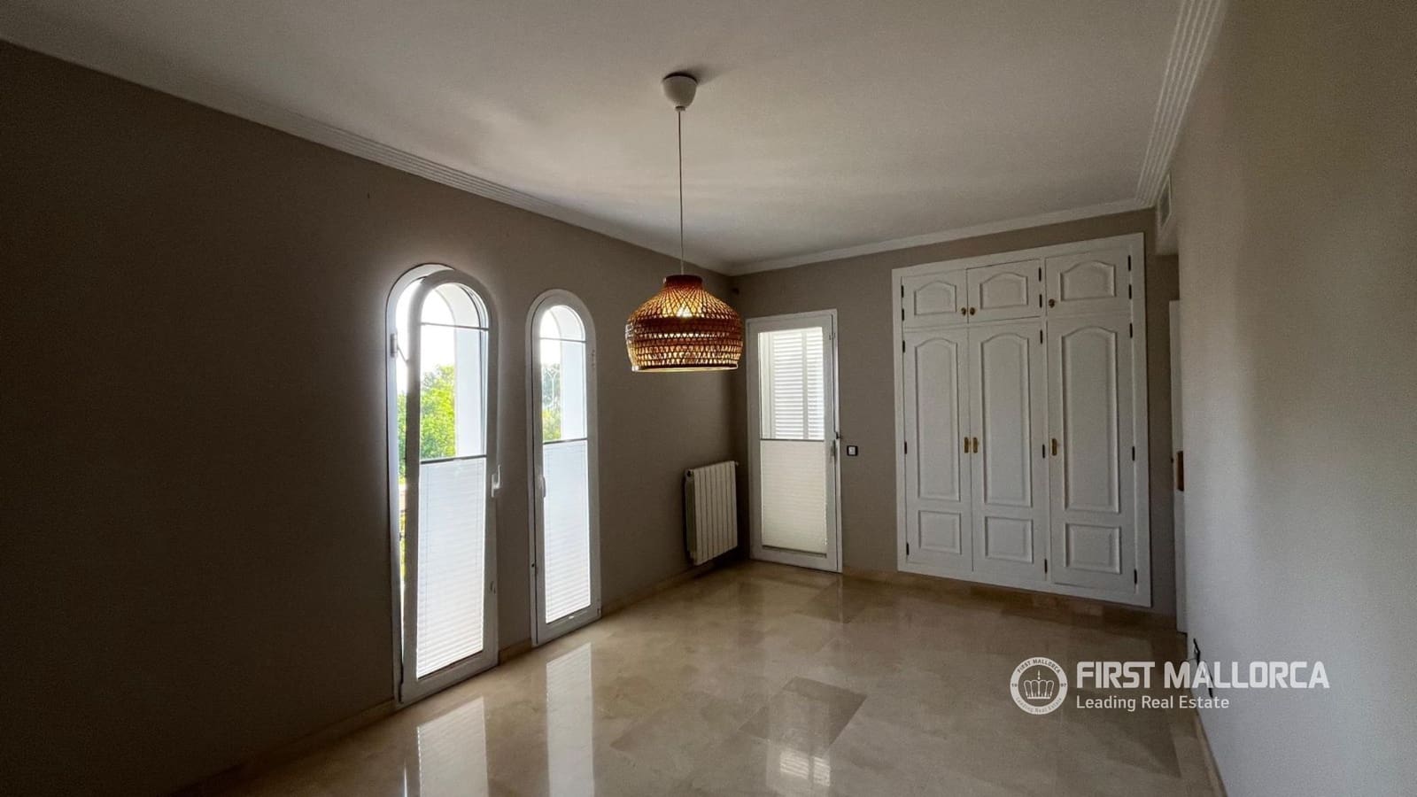 5 camera da letto Villa da affittare in Santa Ponsa con piscina garage - 7.500 € (Rif: 9989947)