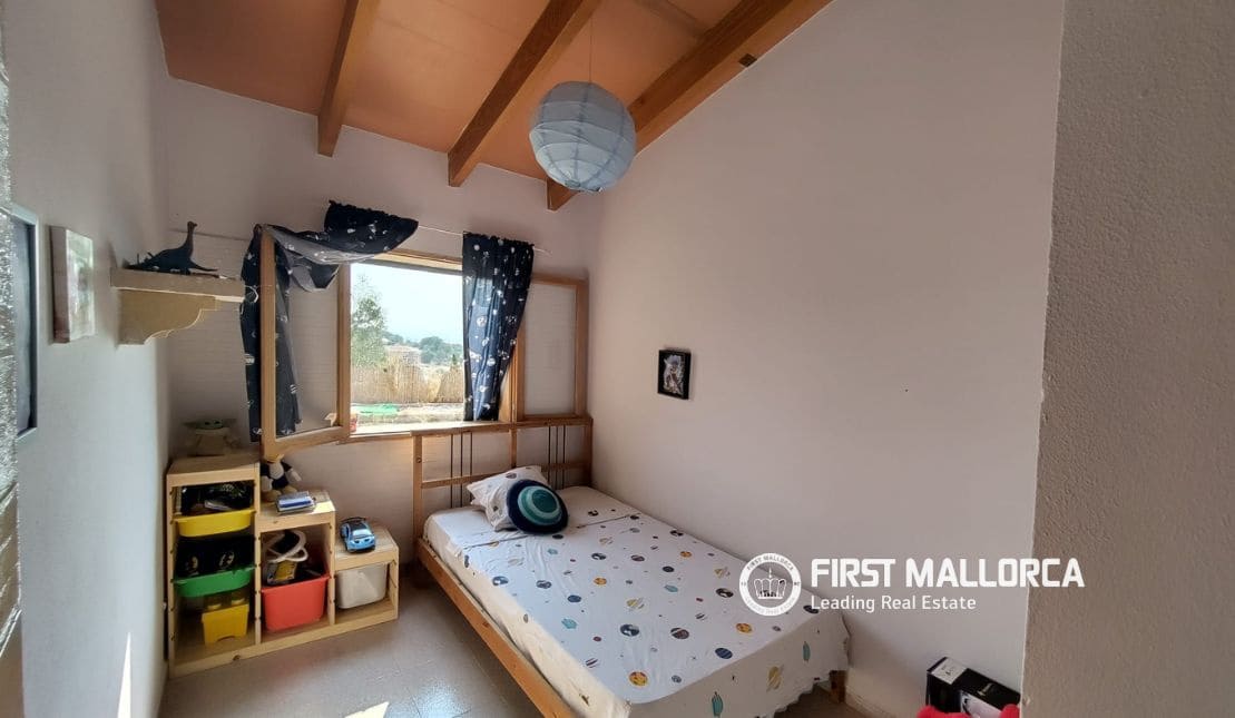 3 makuuhuone Maalaistalo myytävänä paikassa Lloret de Vista Alegre mukana 
autotalli - 660 000 € (Ref: 9989948)