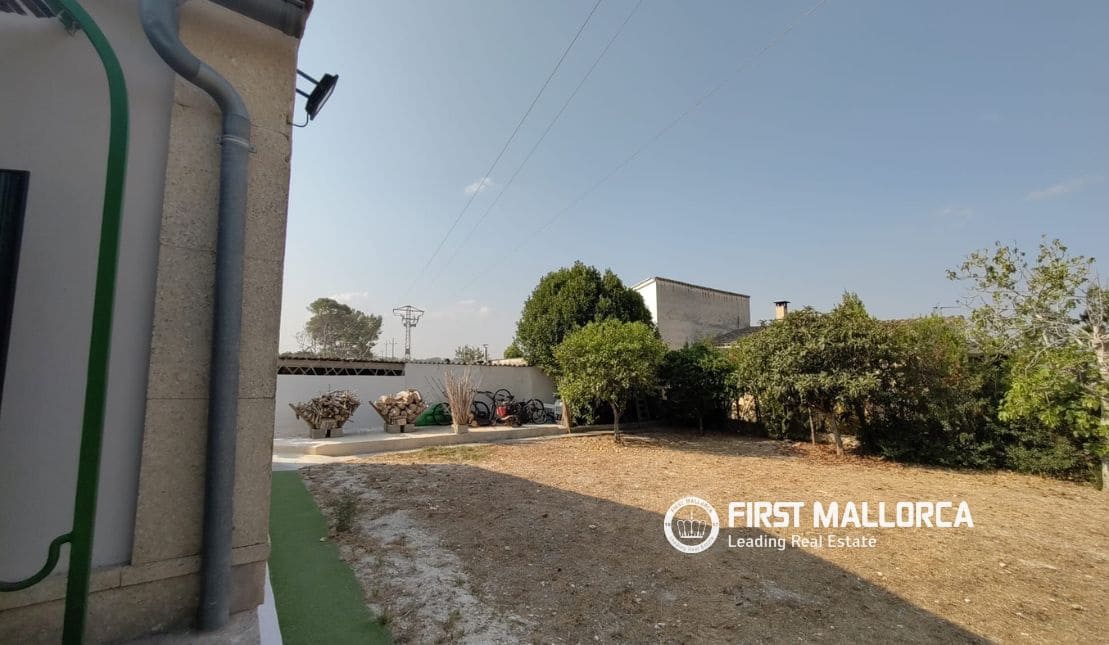 3 makuuhuone Maalaistalo myytävänä paikassa Lloret de Vista Alegre mukana 
autotalli - 660 000 € (Ref: 9989948)