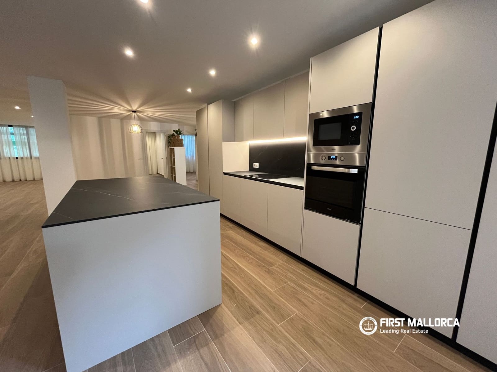3 camera da letto Appartamento in vendita in Palma de Mallorca - 1.200.000 € (Rif: 9989952)