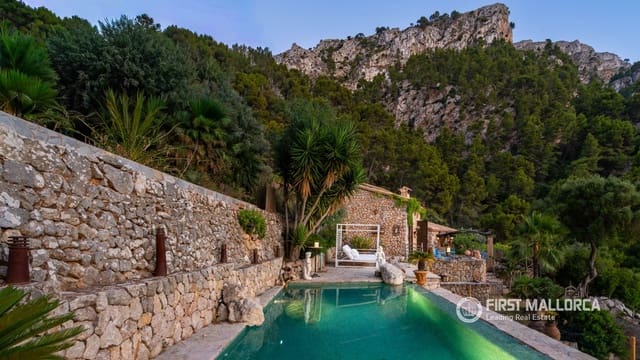 3 quarto Moradia para arrendar em Estellenchs com piscina garagem - 6 500 € (Ref: 9989954)