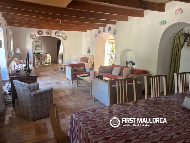 6 Zimmer Finca/Landgut zu verkaufen in Costitx mit Pool Garage - 1.790.000 € (Ref: 9993626)