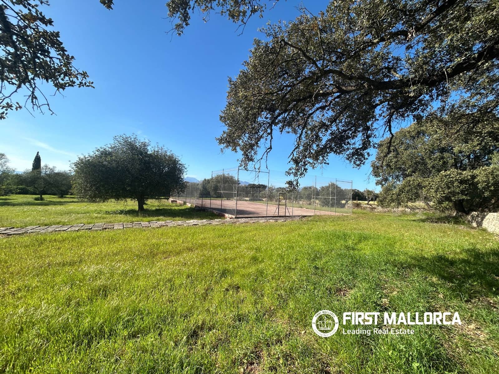6 Zimmer Finca/Landgut zu verkaufen in Costitx mit Pool Garage - 1.790.000 € (Ref: 9993626)