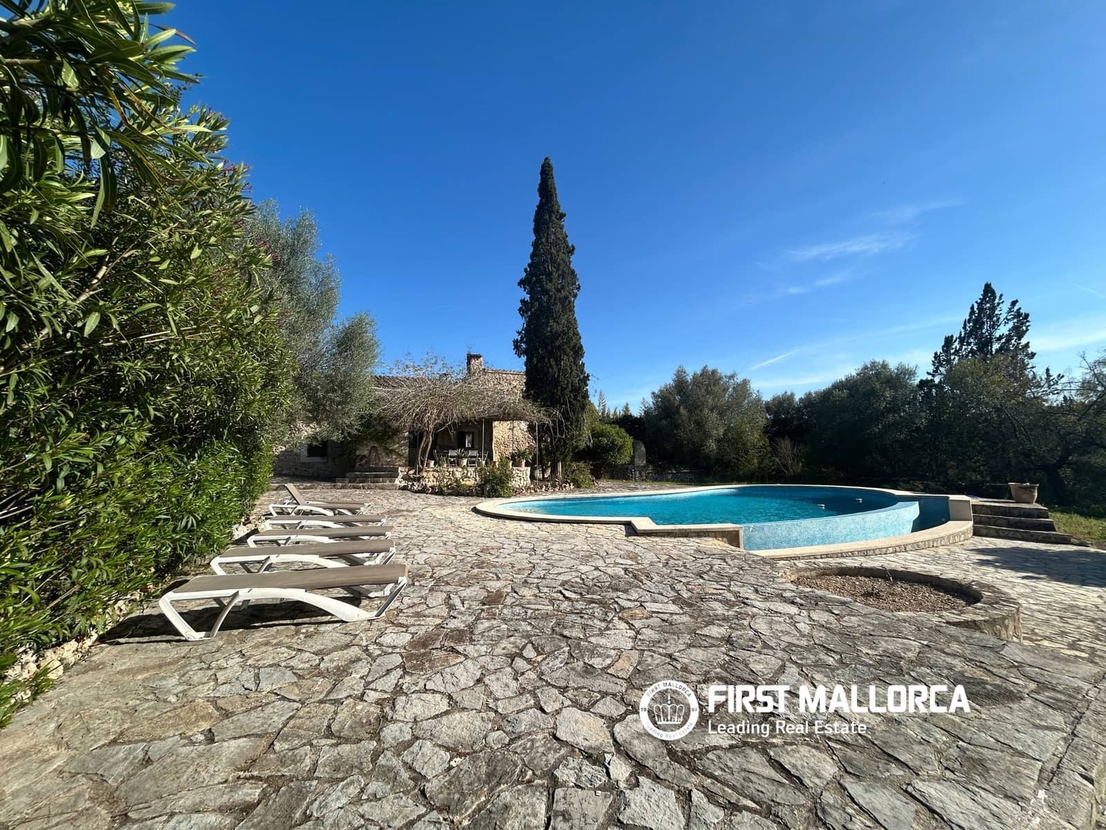 6 Zimmer Finca/Landgut zu verkaufen in Costitx mit Pool Garage - 1.790.000 € (Ref: 9993626)