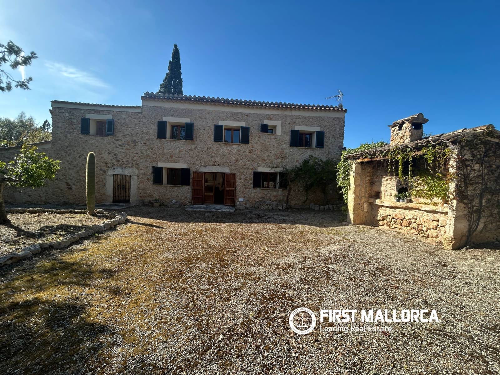 6 Zimmer Finca/Landgut zu verkaufen in Costitx mit Pool Garage - 1.790.000 € (Ref: 9993626)