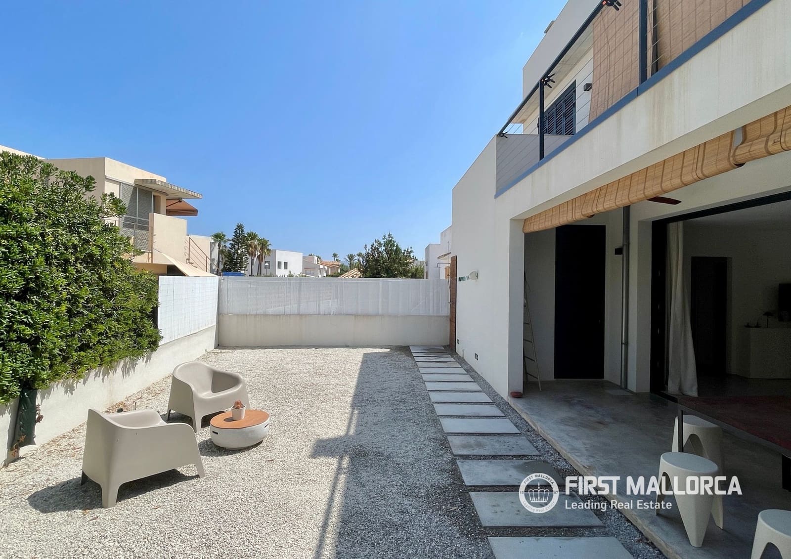 Appartement de 2 chambres à louer à Colonia de Sant Pere / Colonia de San Pedro - 2 000 € (Ref: 9996351)