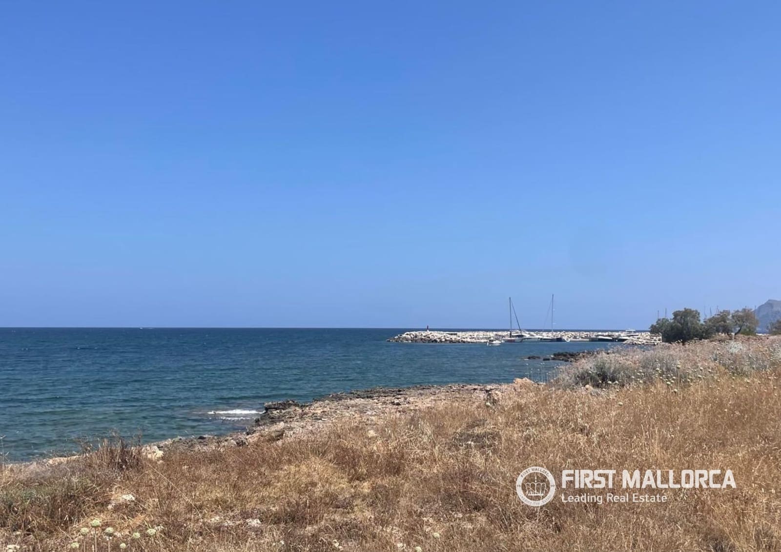 Appartement de 2 chambres à louer à Colonia de Sant Pere / Colonia de San Pedro - 2 000 € (Ref: 9996351)