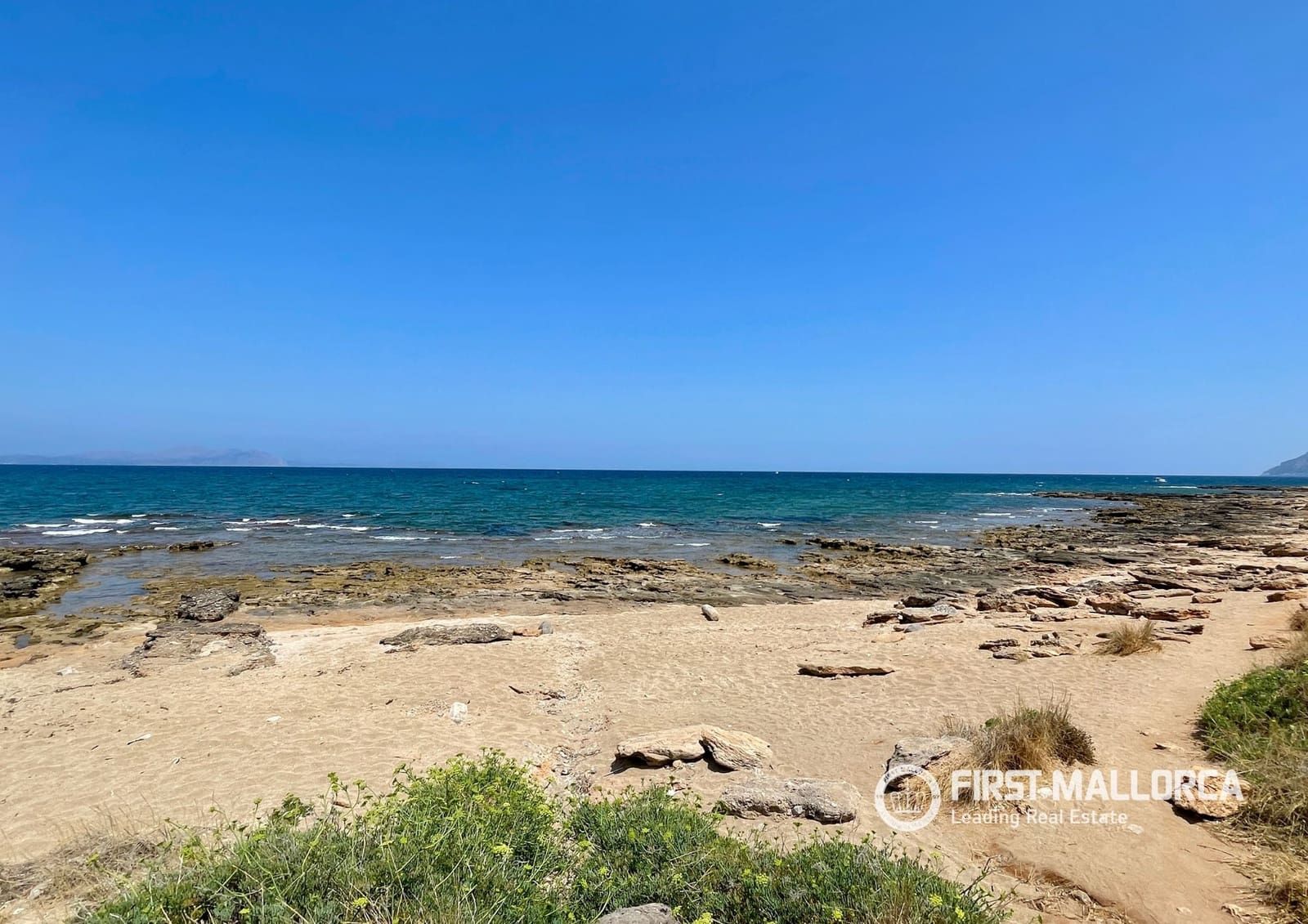 Appartement de 2 chambres à louer à Colonia de Sant Pere / Colonia de San Pedro - 2 000 € (Ref: 9996351)