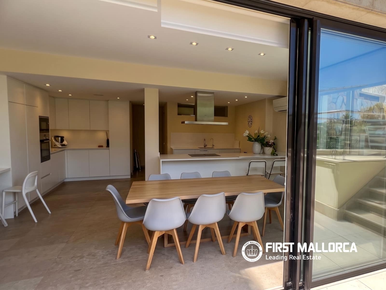 5 quarto Apartamento para arrendar em Cas Catala com garagem - 5 500 € (Ref: 9996352)