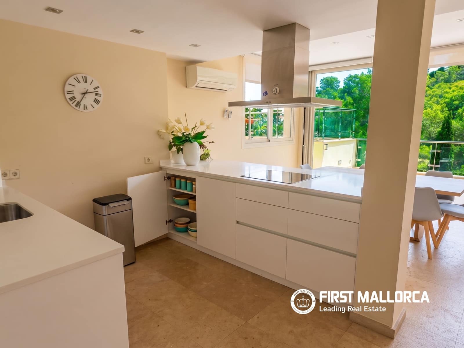 5 quarto Apartamento para arrendar em Cas Catala com garagem - 5 500 € (Ref: 9996352)