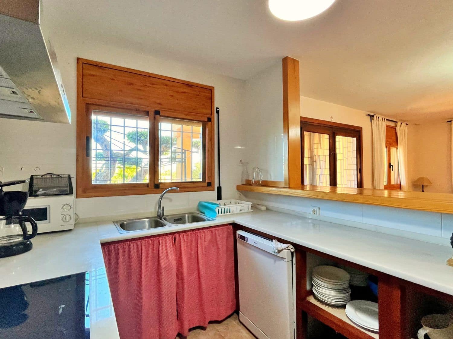 10 Zimmer Villa zu verkaufen in Camarles mit Pool - 575.000 € (Ref: 10020918)
