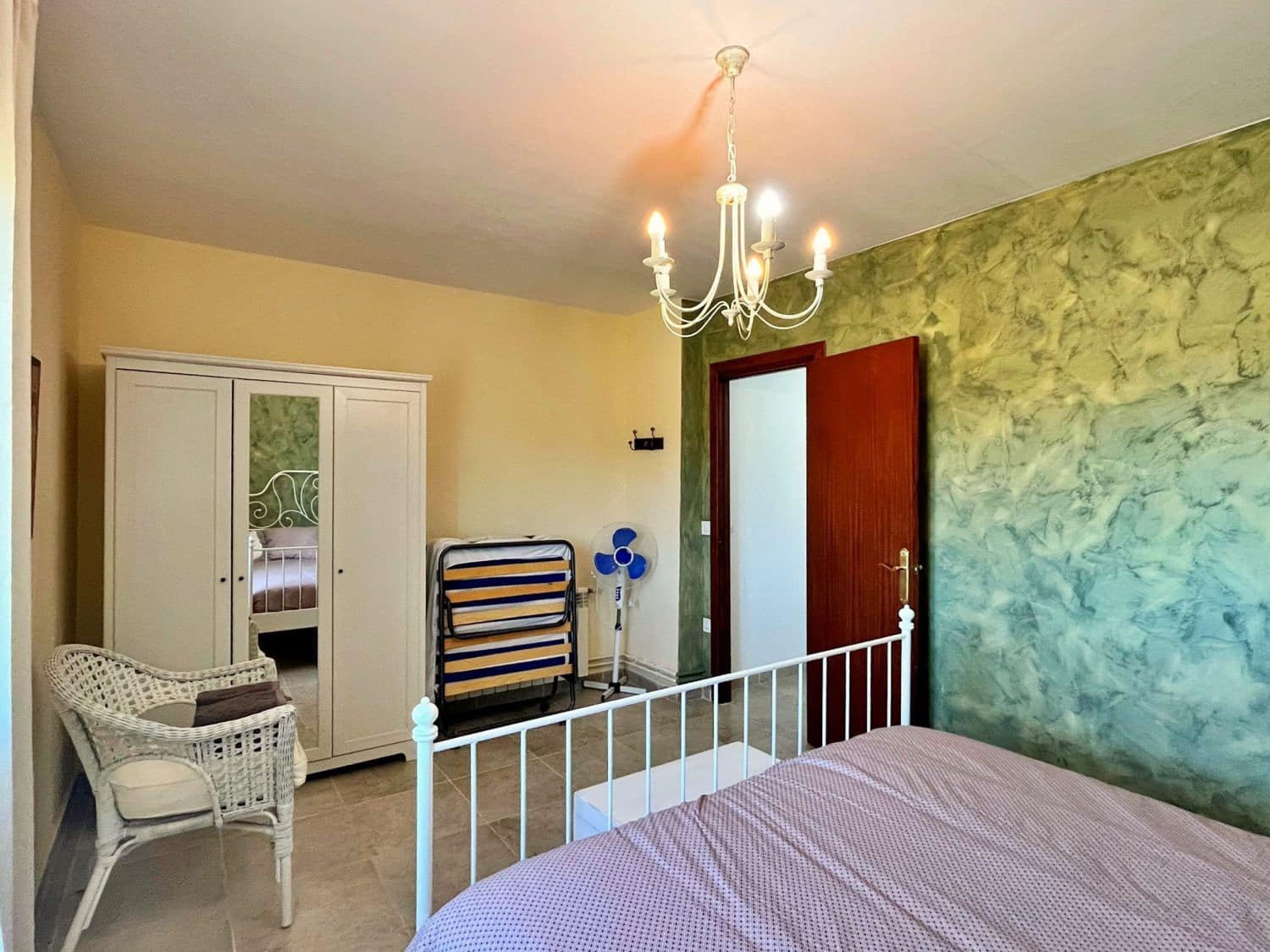 10 Zimmer Villa zu verkaufen in Camarles mit Pool - 575.000 € (Ref: 10020918)