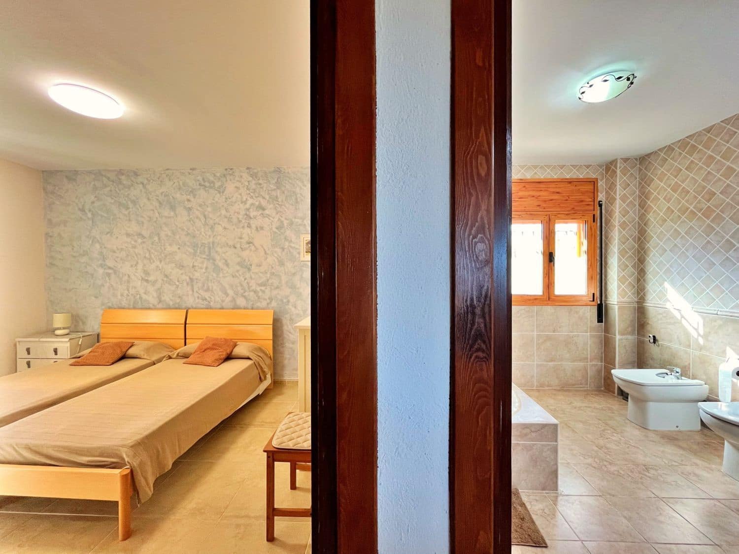 10 Zimmer Villa zu verkaufen in Camarles mit Pool - 575.000 € (Ref: 10020918)