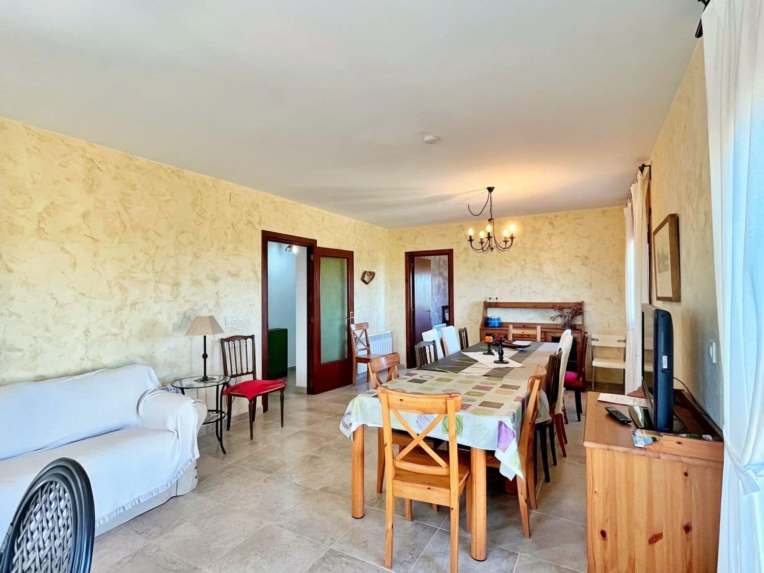 10 Zimmer Villa zu verkaufen in Camarles mit Pool - 575.000 € (Ref: 10020918)