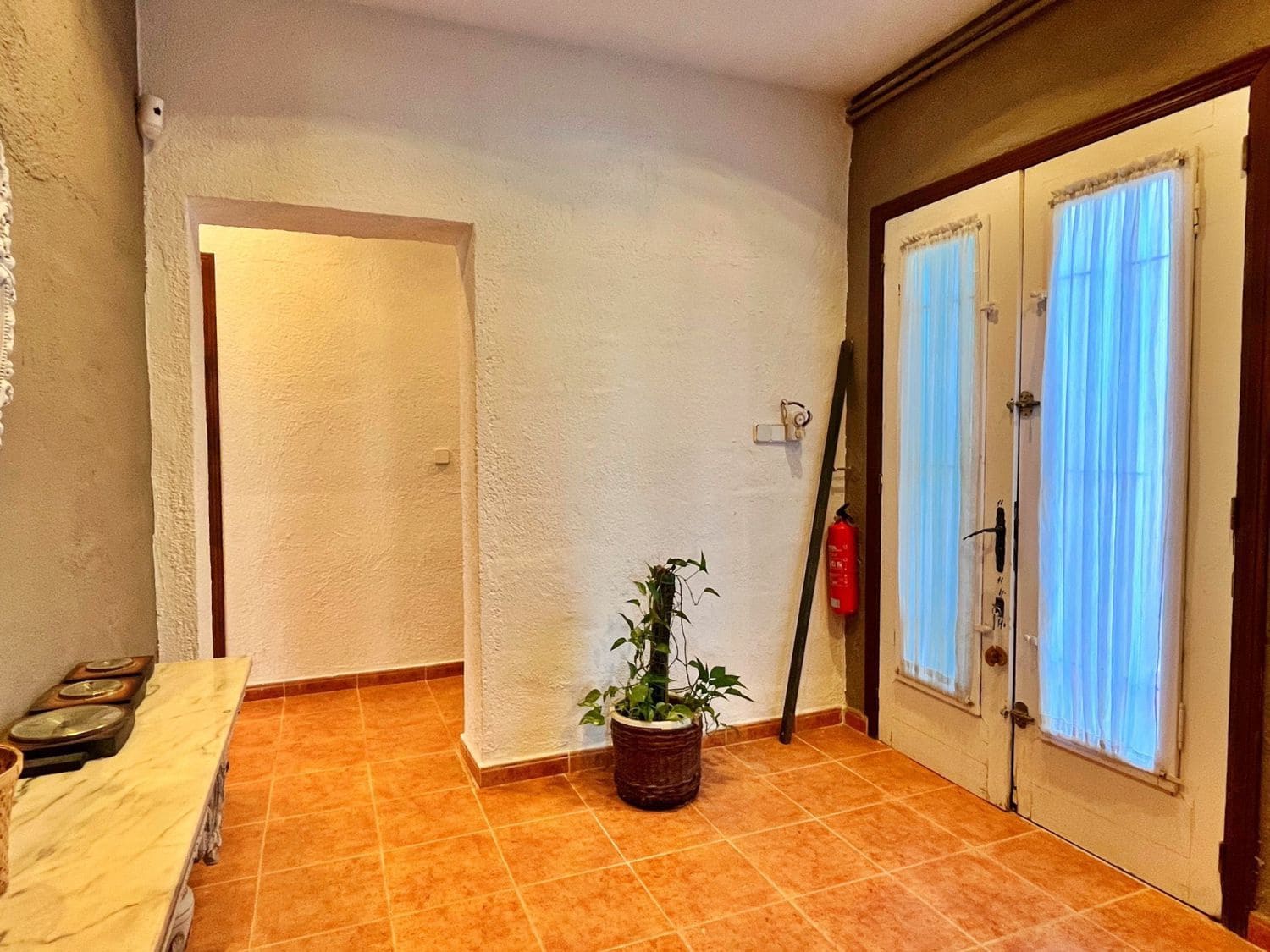 10 Zimmer Villa zu verkaufen in Camarles mit Pool - 575.000 € (Ref: 10020918)