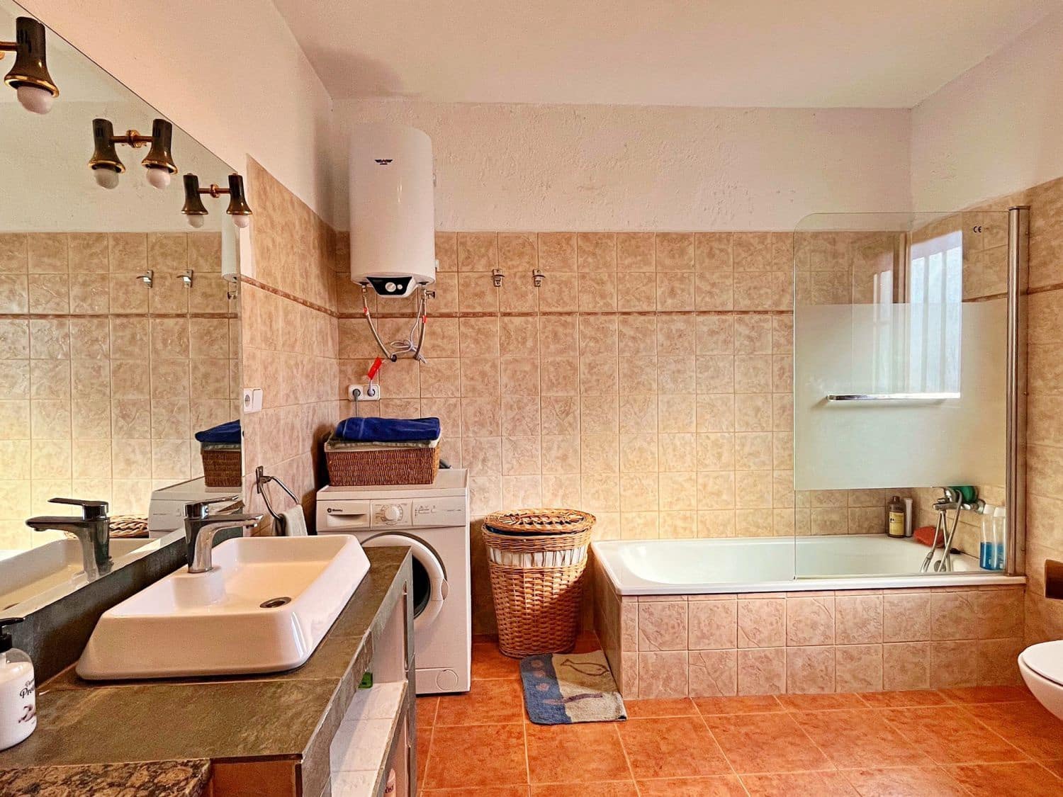 10 Zimmer Villa zu verkaufen in Camarles mit Pool - 575.000 € (Ref: 10020918)