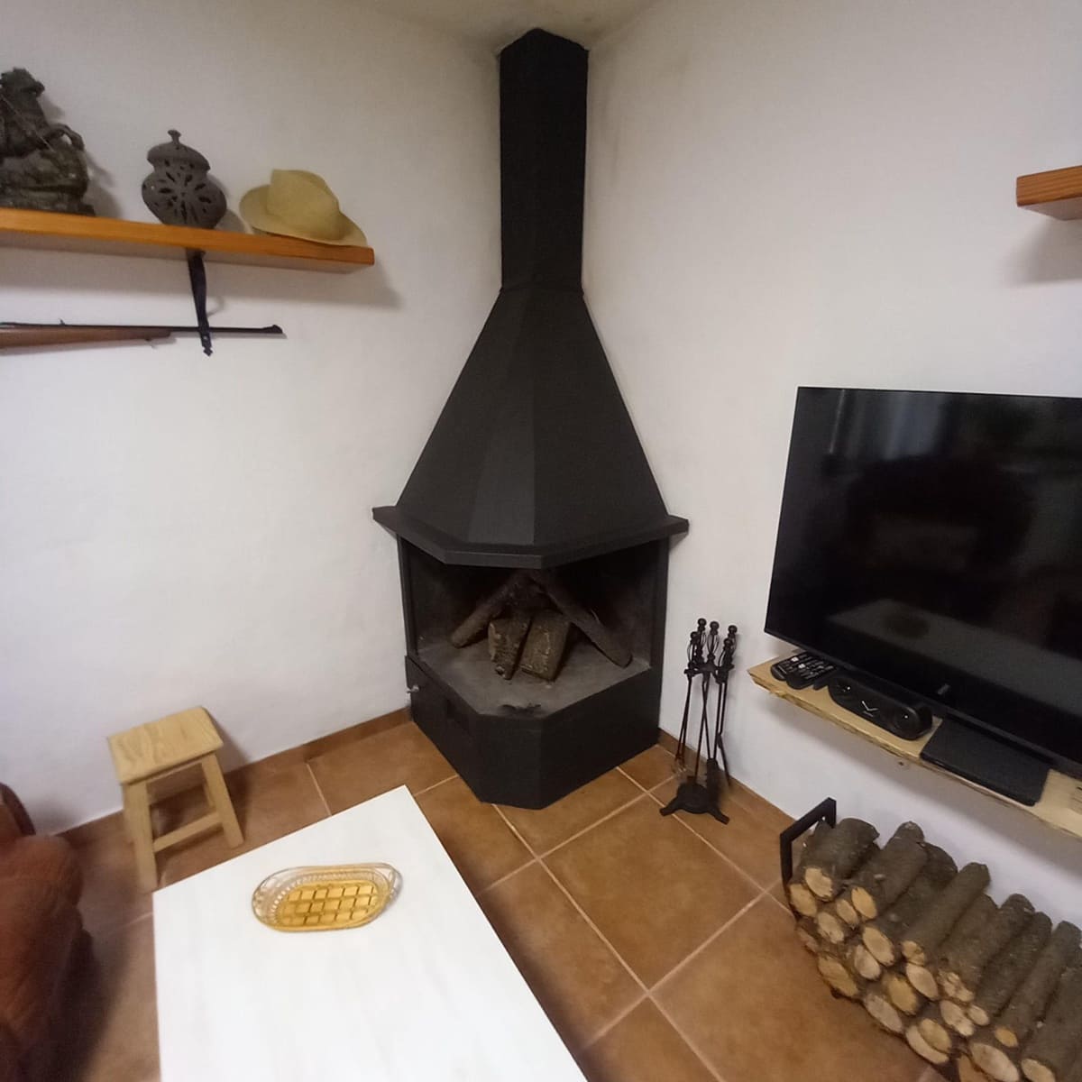 Finca/Herregård til salgs i Tortosa - € 140 000 (Ref: 10024139)