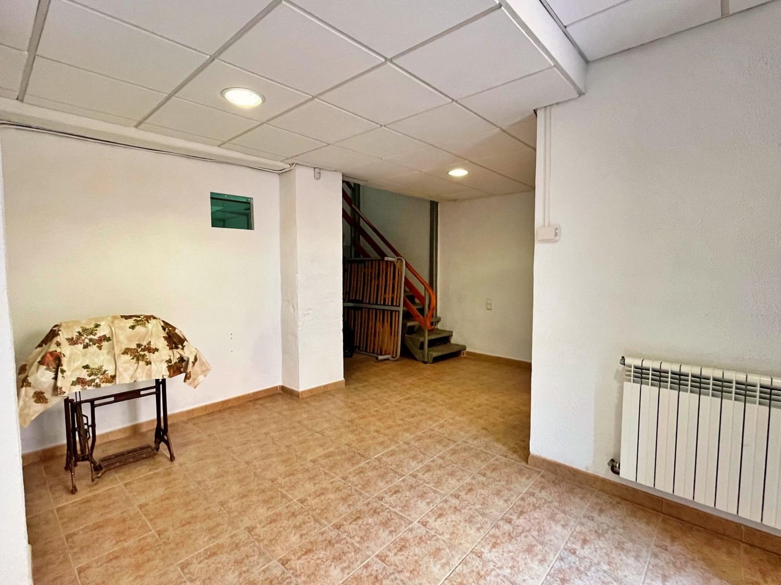 4 makuuhuone Omakotitalo myytävänä paikassa Tortosa - 87 000 € (Ref: 10035364)