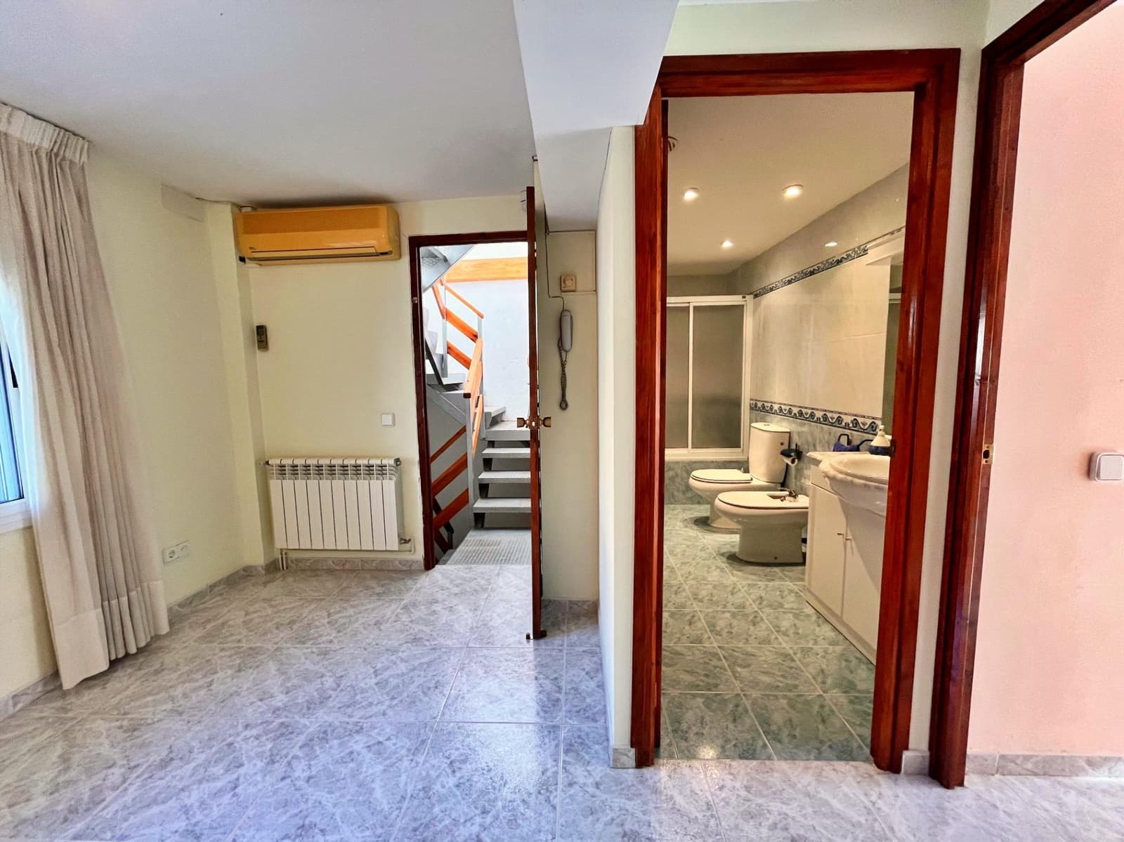 4 makuuhuone Omakotitalo myytävänä paikassa Tortosa - 87 000 € (Ref: 10035364)