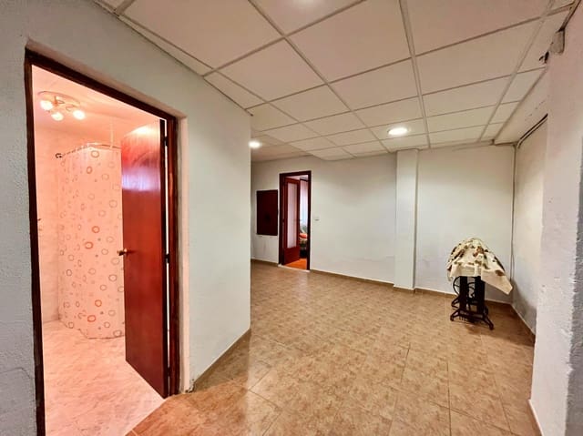 4 makuuhuone Omakotitalo myytävänä paikassa Tortosa - 87 000 € (Ref: 10035364)