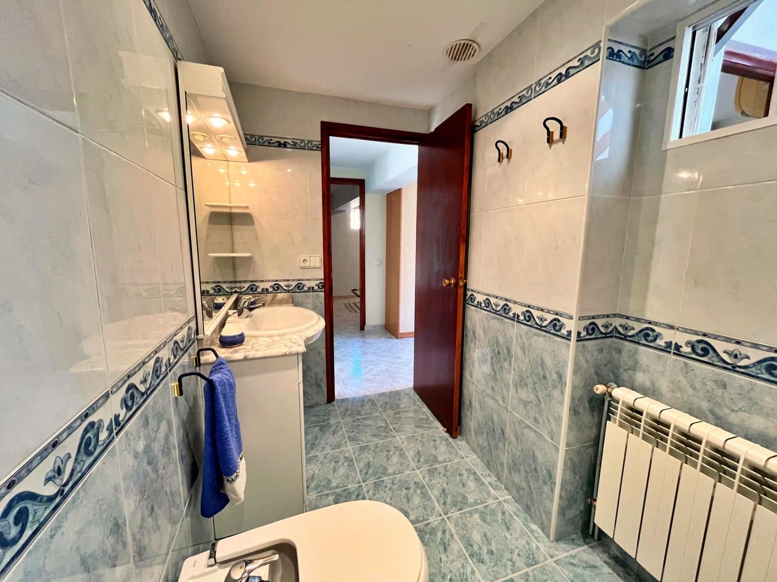 4 makuuhuone Omakotitalo myytävänä paikassa Tortosa - 87 000 € (Ref: 10035364)