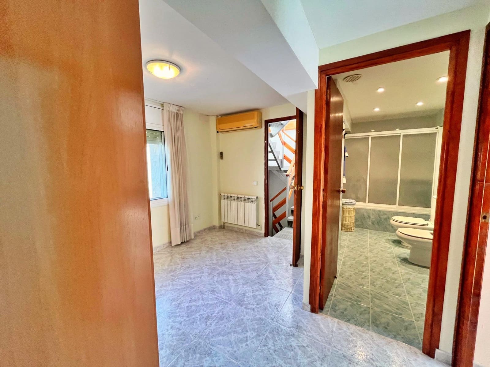 4 makuuhuone Omakotitalo myytävänä paikassa Tortosa - 87 000 € (Ref: 10035364)