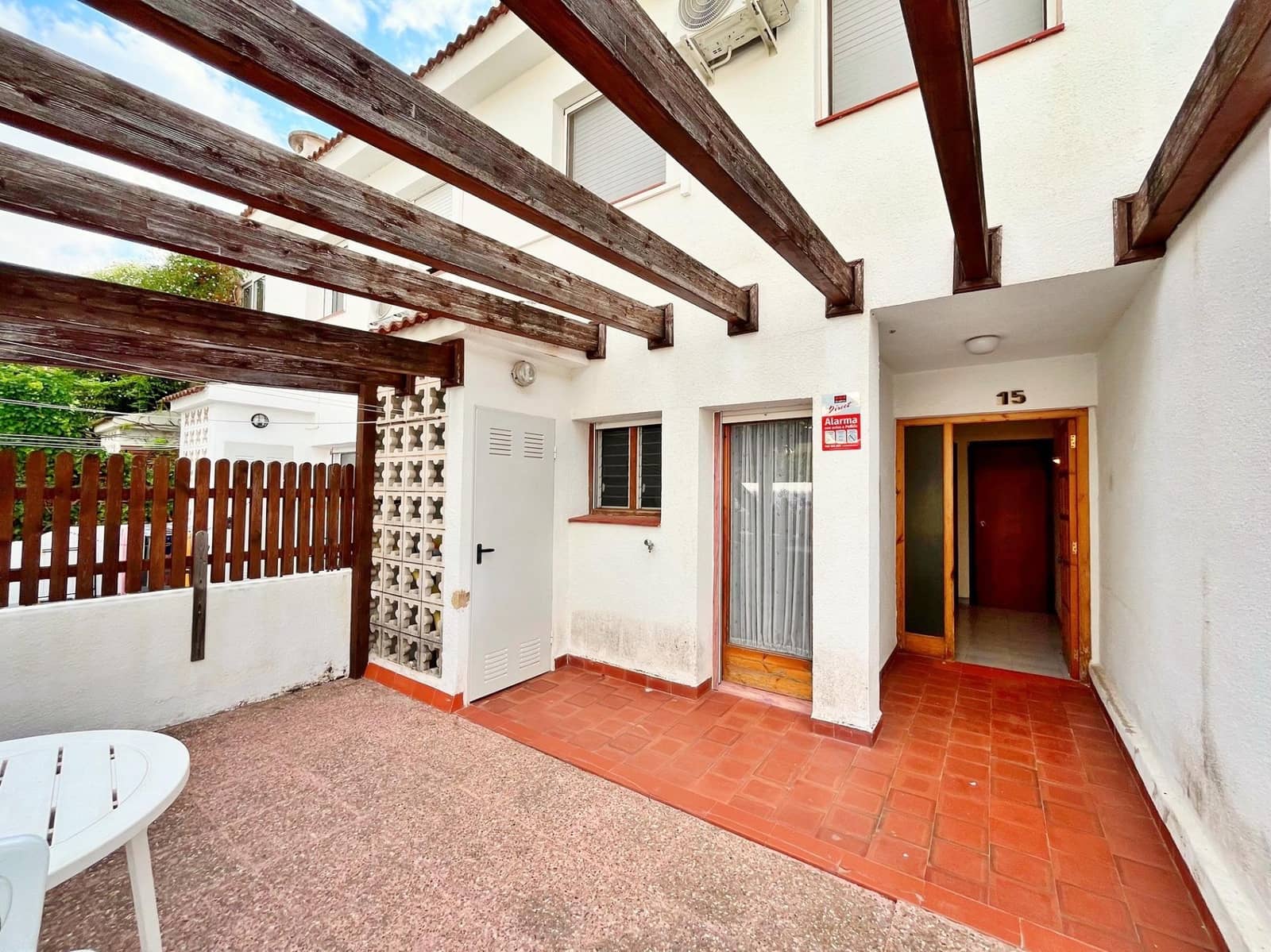 4 chambre Villa/Maison à vendre à Sant Carles de la Rapita avec piscine garage - 380 000 € (Ref: 10043007)